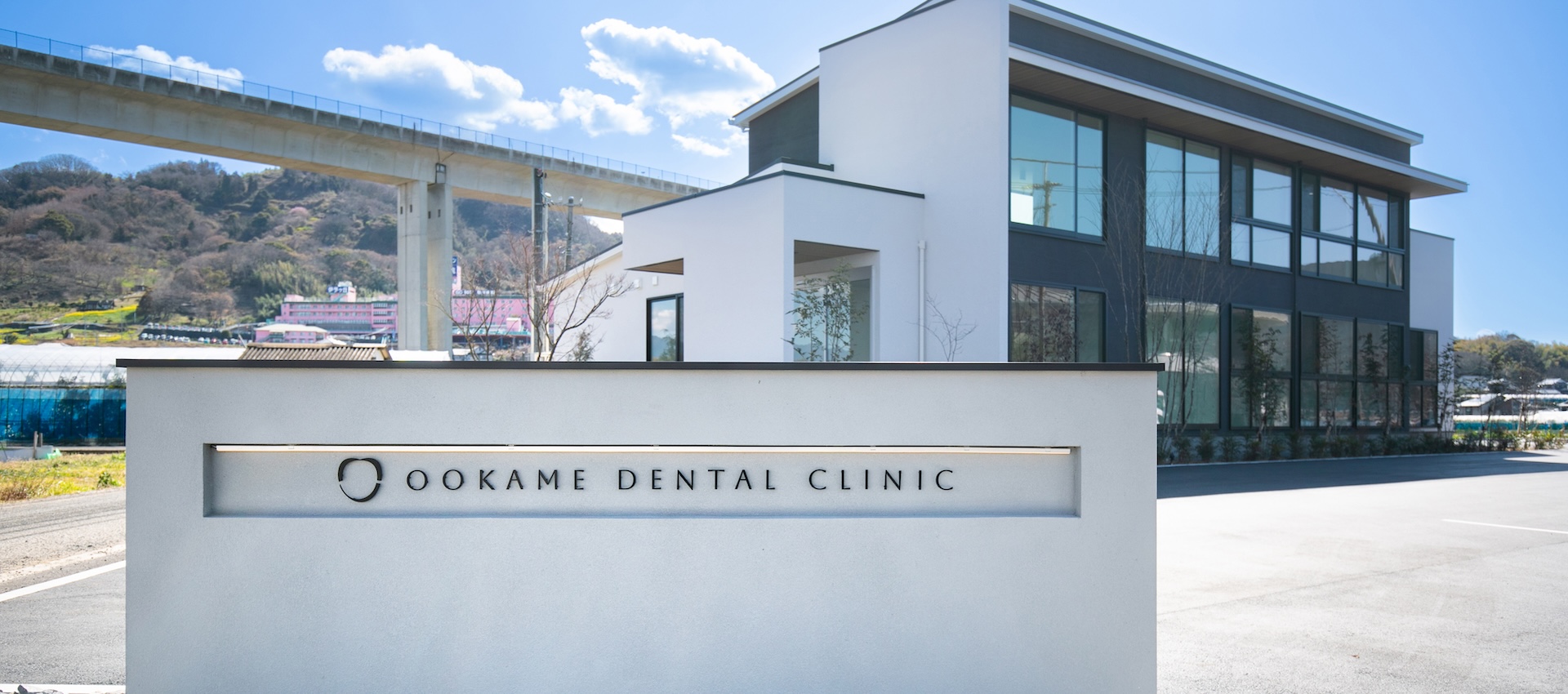 メインビジュアル02（PC）