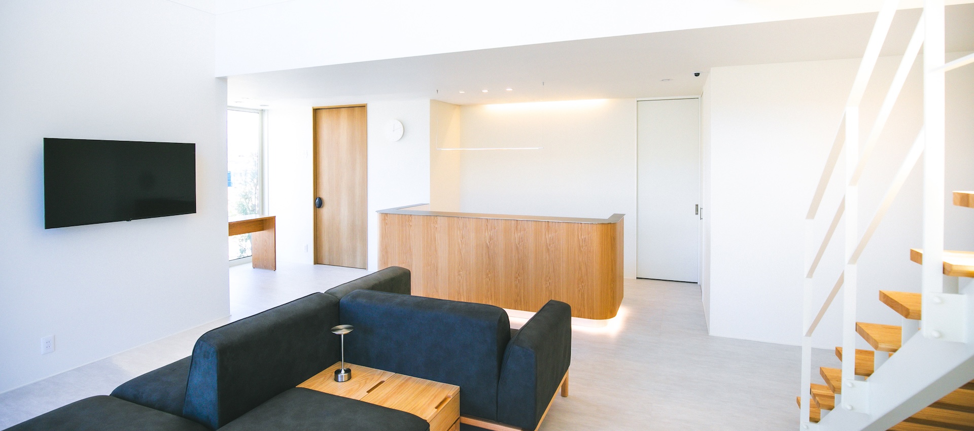 メインビジュアル03（PC）