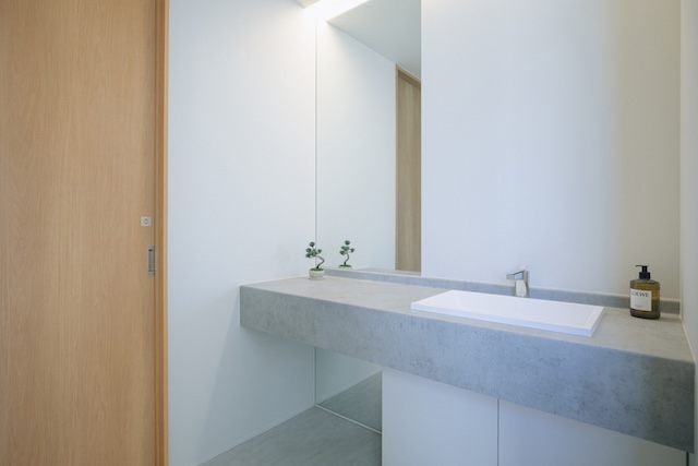 パウダールーム